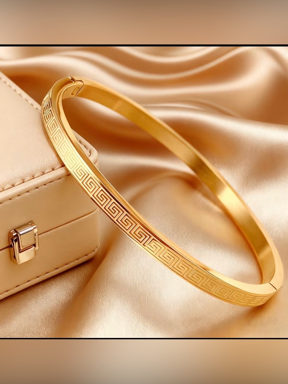 18k Gold plated Greek Key Pattern Bangle Bracelet